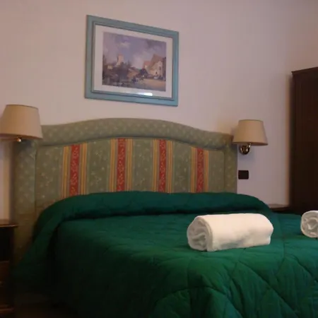 Hotel Ely