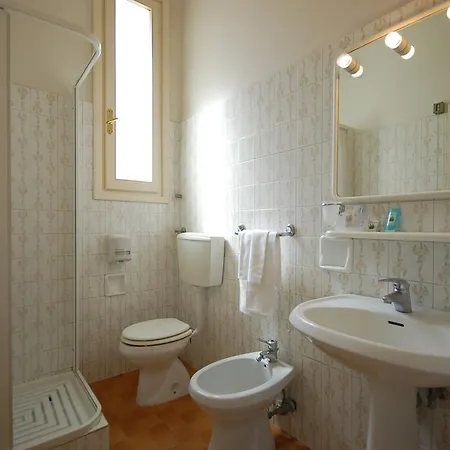 Hotel Ely Viareggio