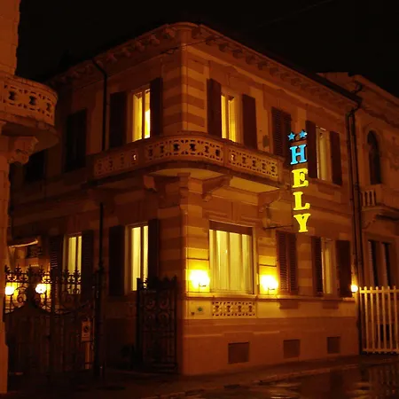 Hotel Ely 2*