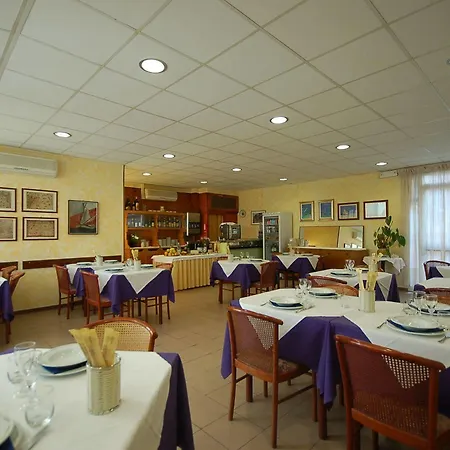 Hotel Ely