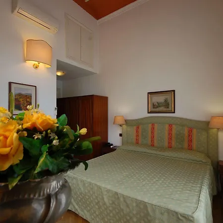 Ely Hotel Viareggio