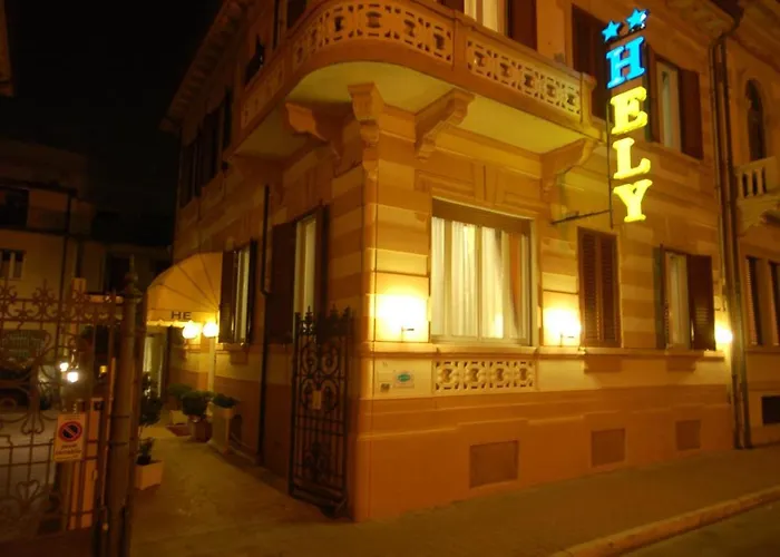 Hotel Ely 2*